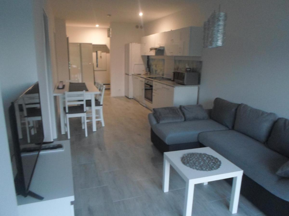 Apartament Szklarka W Karkonoszach Apartment ชกลาร์สกา ปอเรมบา ภายนอก รูปภาพ